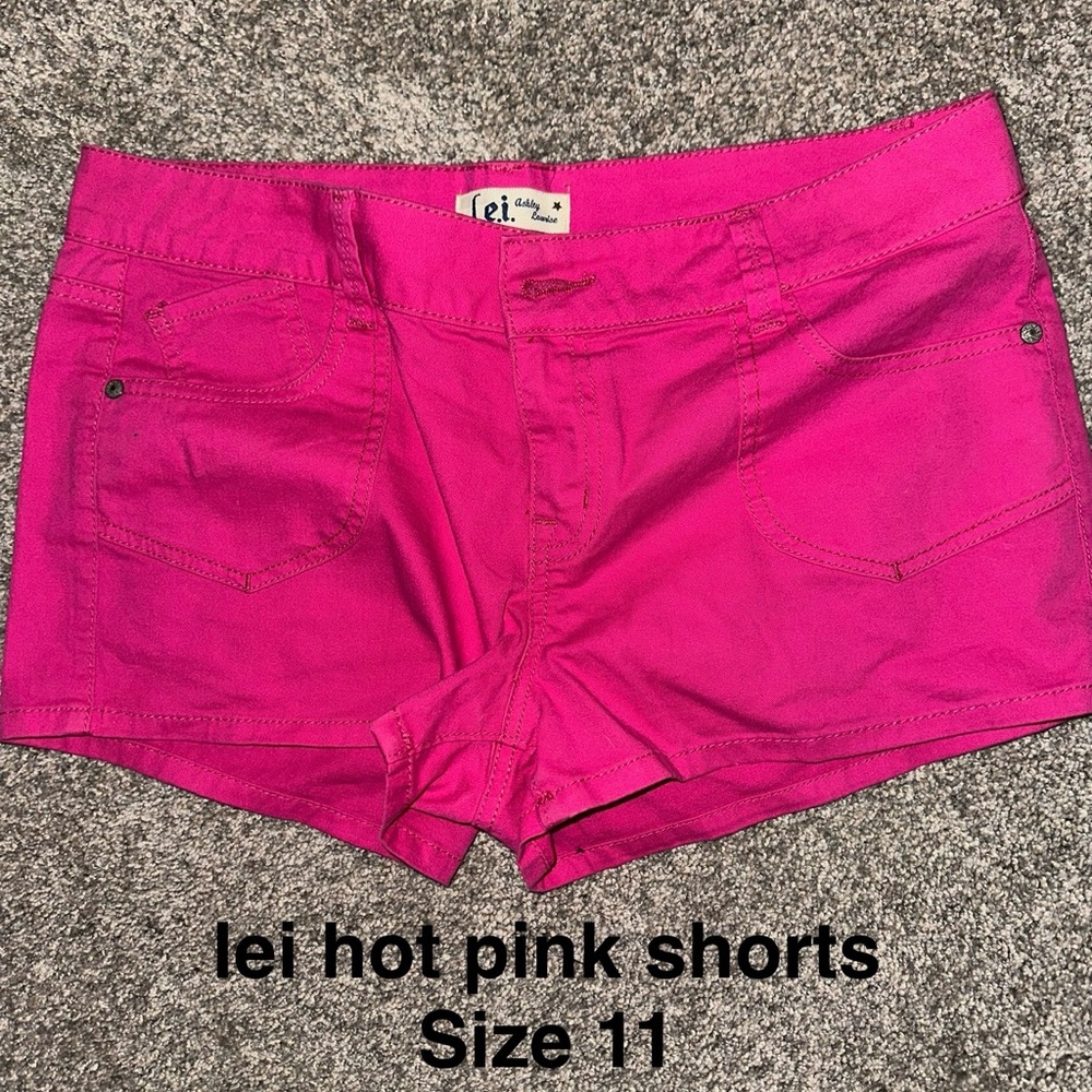LEI Hot Pink Women's Shorts